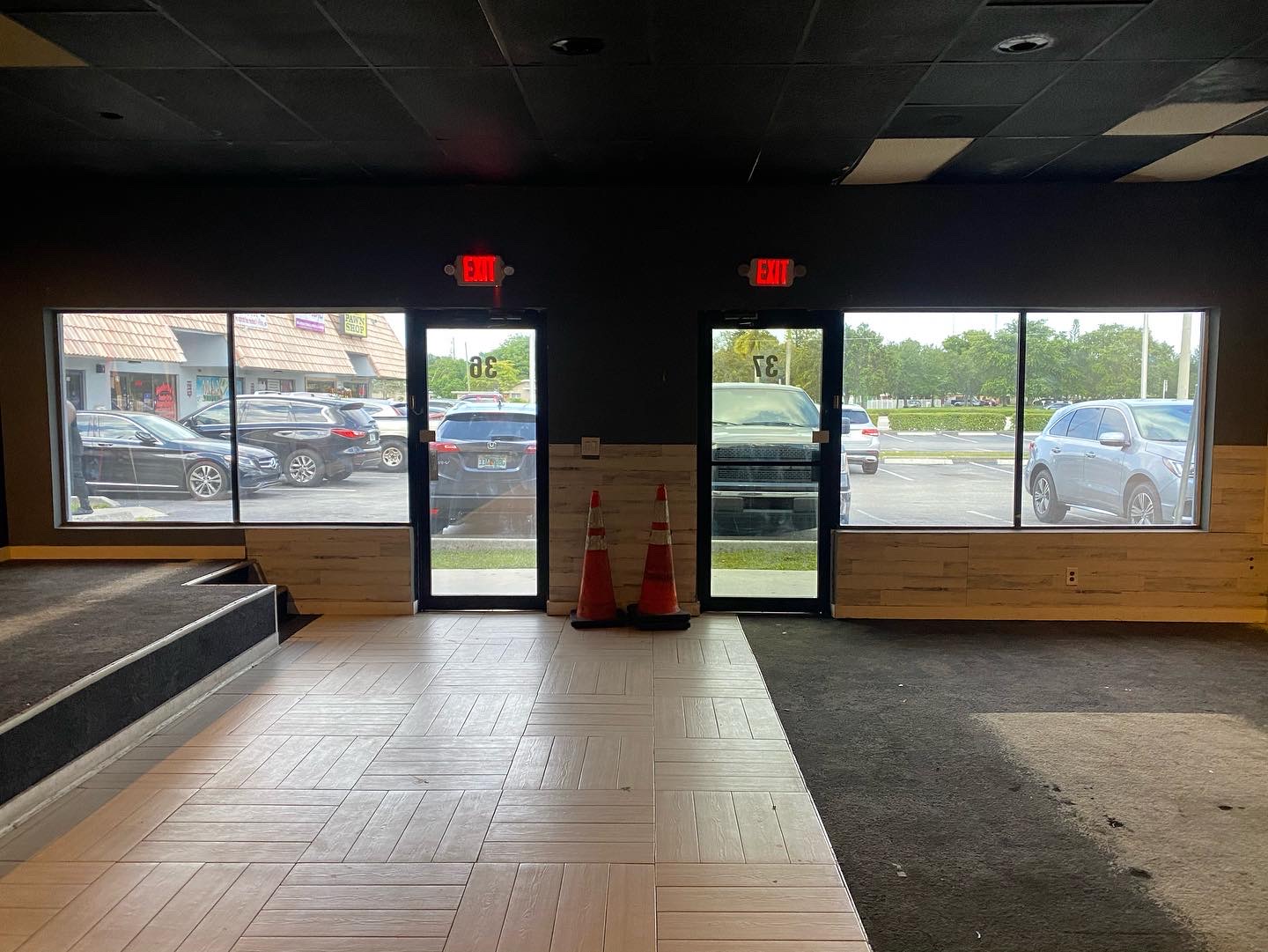 Commercial window tinting