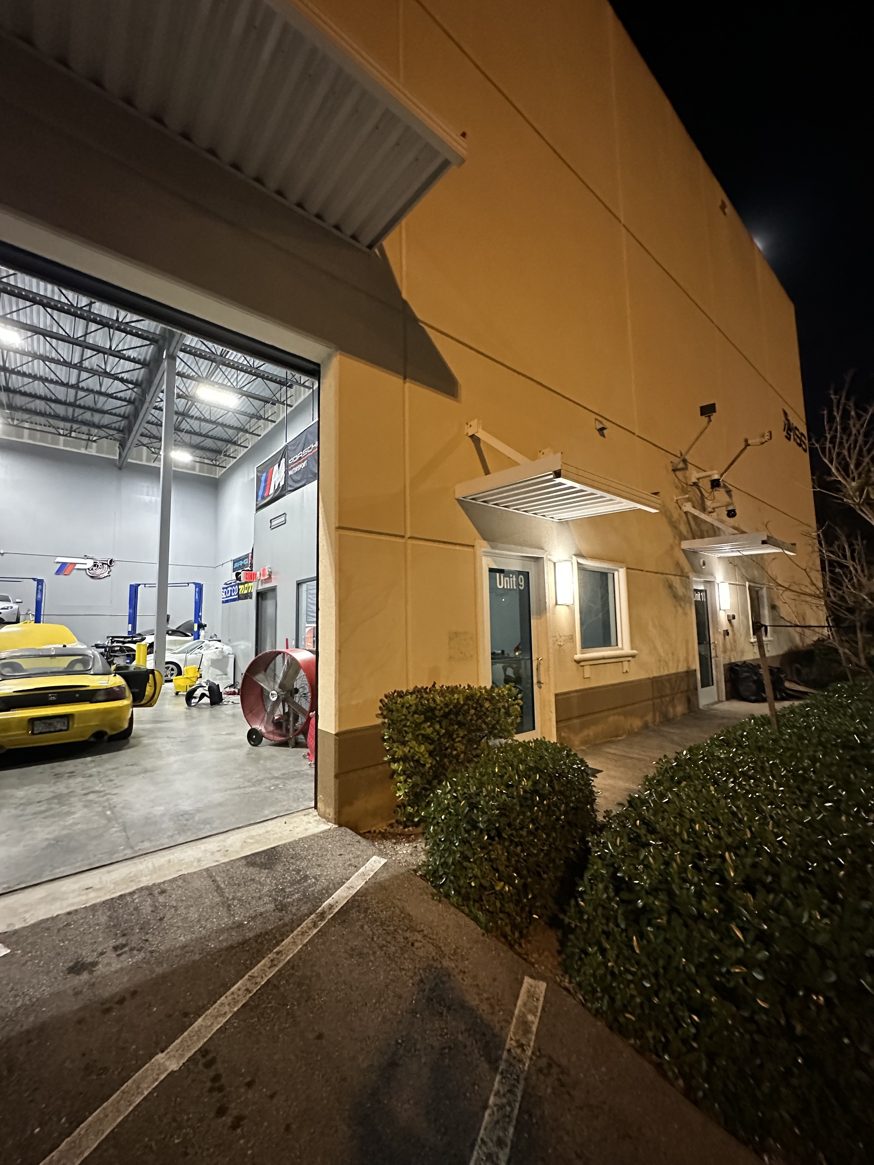 Commercial tinting Miami